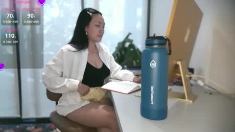 Snapshot of ozhmara chatting on September 21, 3:35 pm ozhmara online show from September 21, 3:35 pm