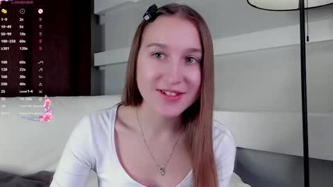 Caroline or just Lina online show from December 3, 1:13 am