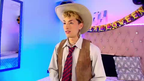 Snapshot of ozorio_dany chatting on October 7, 3:47 am Dany Ozorio online show from October 7, 3:47 am