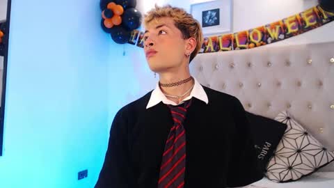 Snapshot of ozorio_dany chatting on October 9, 4:32 am Dany Ozorio online show from October 9, 4:32 am