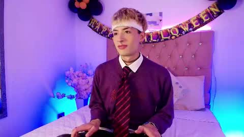 Snapshot of ozorio_dany chatting on October 16, 3:51 am Dany Ozorio online show from October 16, 3:51 am