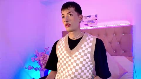 Snapshot of ozorio_dany chatting on November 3, 4:47 am Dany Ozorio online show from November 3, 4:47 am