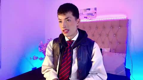 Snapshot of ozorio_dany chatting on November 6, 4:13 am Dany Ozorio online show from November 6, 4:13 am