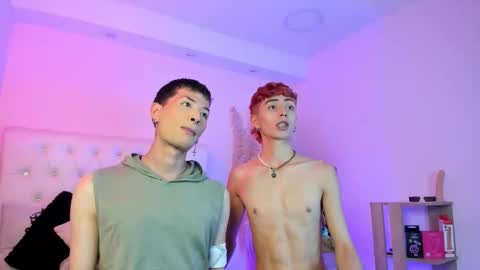 Snapshot of ozorio_dany chatting on November 10, 9:14 pm Dany Ozorio online show from November 10, 9:14 pm