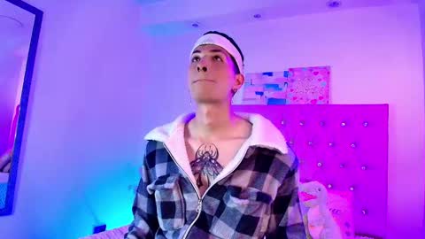 Snapshot of ozorio_dany chatting on November 12, 4:02 am Dany Ozorio online show from November 12, 4:02 am