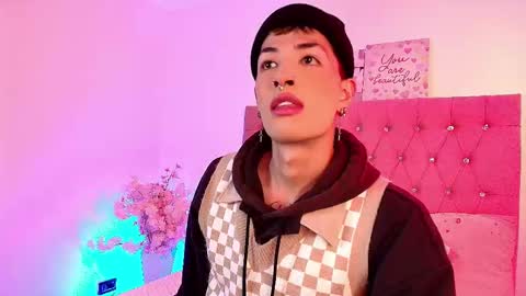 Snapshot of ozorio_dany chatting on November 13, 4:11 am Dany Ozorio online show from November 13, 4:11 am