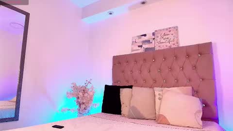 Snapshot of ozorio_dany chatting on November 20, 4:01 am Dany Ozorio online show from November 20, 4:01 am