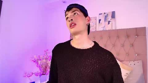 Snapshot of ozorio_dany chatting on December 5, 4:21 am Dany Ozorio online show from December 5, 4:21 am