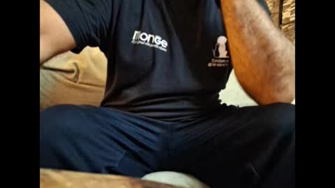 Snapshot of p326032 chatting on October 31, 9:27 pm p326032 online show from October 31, 9:27 pm