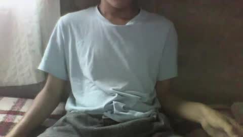 p4k0 online show from March 8, 7:42 pm