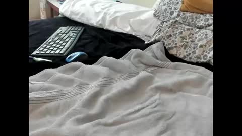 p guin12345 online show from February 20, 2:39 pm