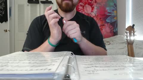 Snapshot of pabighunk chatting on October 6, 5:54 pm pabighunk online show from October 6, 5:54 pm