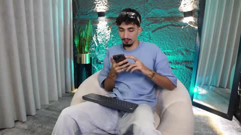 pablo online show from April 2, 1:58 am