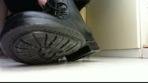 Snapshot of pablomenesssl chatting on January 12, 10:54 pm Pablo Meness online show from January 12, 10:54 pm