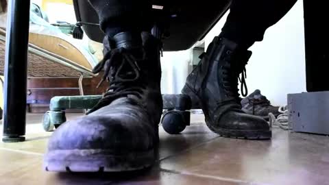 Snapshot of pablomenesssl chatting on March 22, 6:39 am Pablo Meness online show from March 22, 6:39 am