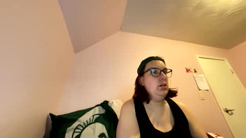 Snapshot of packer3love chatting on May 6, 12:41 am packer3love online show from May 6, 12:41 am