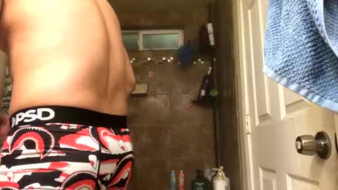 Snapshot of pacman967924 chatting on March 10, 8:48 am pacman967924 online show from March 10, 8:48 am