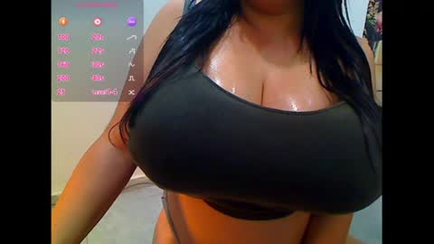 Snapshot of paholabigtitis chatting on July 8, 5:50 pm paolabigttits online show from July 8, 5:50 pm