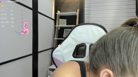 Snapshot of paigejayden chatting on January 21, 11:02 pm Paige online show from January 21, 11:02 pm