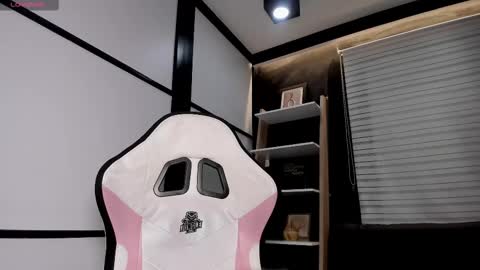 Snapshot of paigejayden chatting on February 22, 1:33 am Paige online show from February 22, 1:33 am