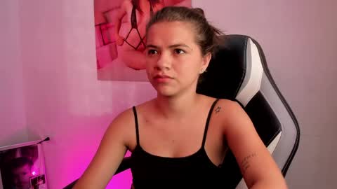 Paige online show from April 20, 10:22 pm