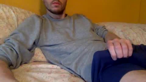 paintdude424 online show from March 4, 10:27 pm