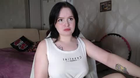 Snapshot of pair_of_gods chatting on July 23, 4:27 pm Lizzi Igor online show from July 23, 4:27 pm