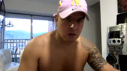Snapshot of paisaexotico chatting on October 2, 10:50 pm paisaexotico online show from October 2, 10:50 pm