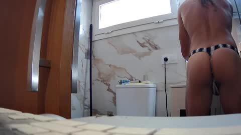 Pajarito lindo online show from October 18, 10:27 am