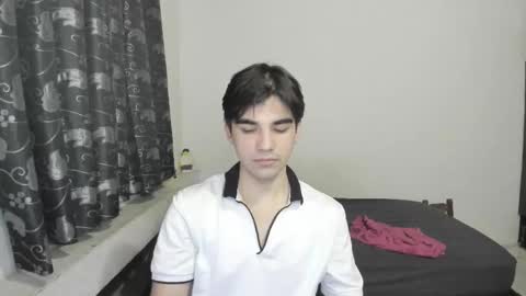 Snapshot of pakun_ chatting on October 21, 2:01 am pakun_ online show from October 21, 2:01 am
