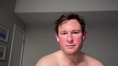 Snapshot of palley1120100250 chatting on December 16, 3:11 am palley1120100250 online show from December 16, 3:11 am