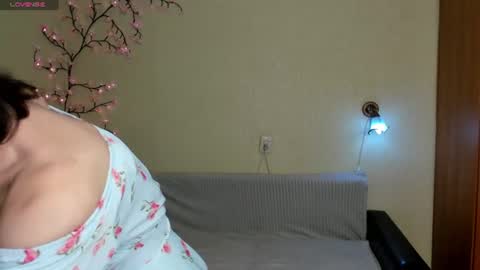 Snapshot of palmafrye chatting on June 8, 5:41 am Londa online show from June 8, 5:41 am