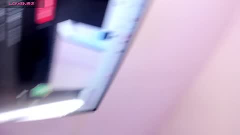 Snapshot of pamela_cheverry chatting on February 18, 10:27 am Pamela online show from February 18, 10:27 am