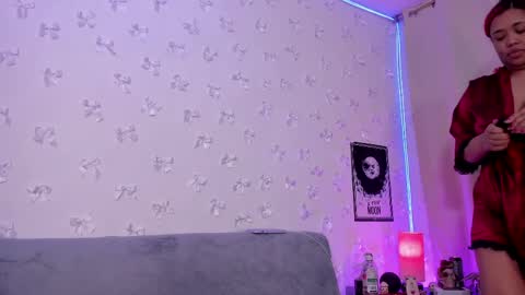 pamela online show from April 22, 5:10 am