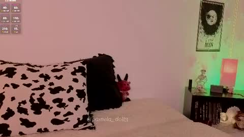 Snapshot of pamela_doll3 chatting on July 23, 5:49 am pamela online show from July 23, 5:49 am