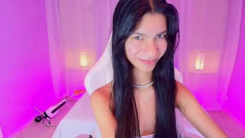  P A M  online show from January 25, 2:37 am