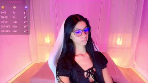  P A M  online show from February 11, 8:20 pm