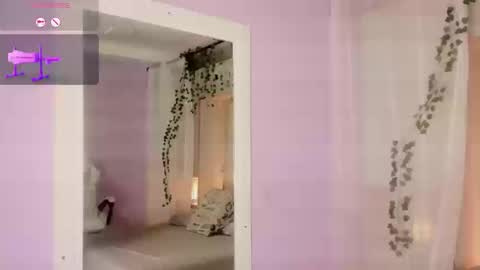  P A M  online show from September 17, 4:25 am