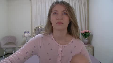 Pamela Blair online show from March 25, 6:08 am