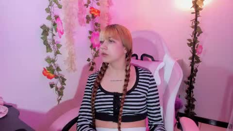 Snapshot of pamelajhonsom chatting on June 30, 8:43 pm pamelajhonsom online show from June 30, 8:43 pm