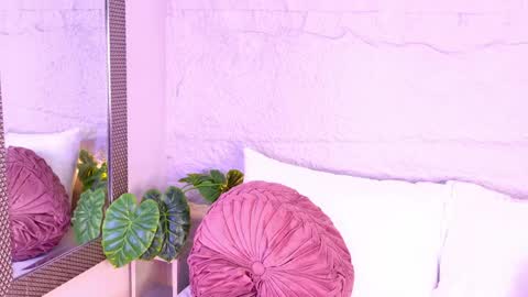 Pamela  online show from April 1, 12:28 pm