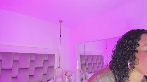 Snapshot of pamelamendez_ chatting on January 18, 3:53 am Pamela online show from January 18, 3:53 am