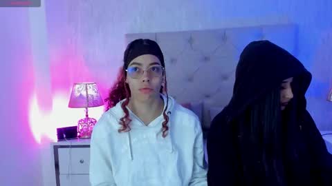 TELL ME PAMELLA AND GIVE ME A GOOD GRADE ITS IMPORTANT online show from March 29, 12:38 pm