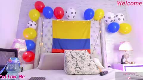 Snapshot of pamelamiler_ chatting on July 7, 5:28 pm TELL ME PAMELLA AND GIVE ME A GOOD GRADE ITS IMPORTANT online show from July 7, 5:28 pm