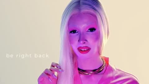 Snapshot of pamelamydreamys chatting on November 8, 9:42 am Pamelamy online show from November 8, 9:42 am