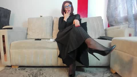 PAMELA online show from November 13, 5:45 pm