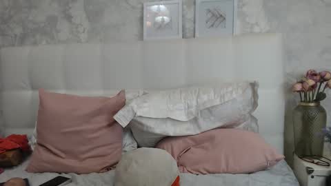 Pamella online show from September 14, 7:13 pm