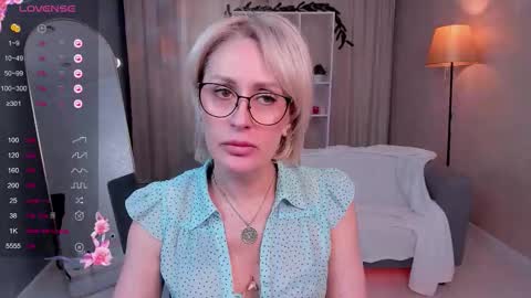 pamellamurphy online show from January 13, 5:24 am