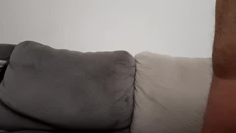 Snapshot of pamid215 chatting on January 1, 10:13 pm angel hris online show from January 1, 10:13 pm