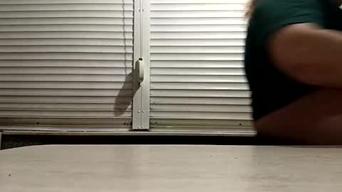 Snapshot of pamid215 chatting on January 23, 4:37 pm angel hris online show from January 23, 4:37 pm